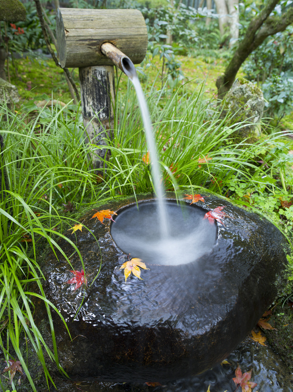 Japanischer Brunnen